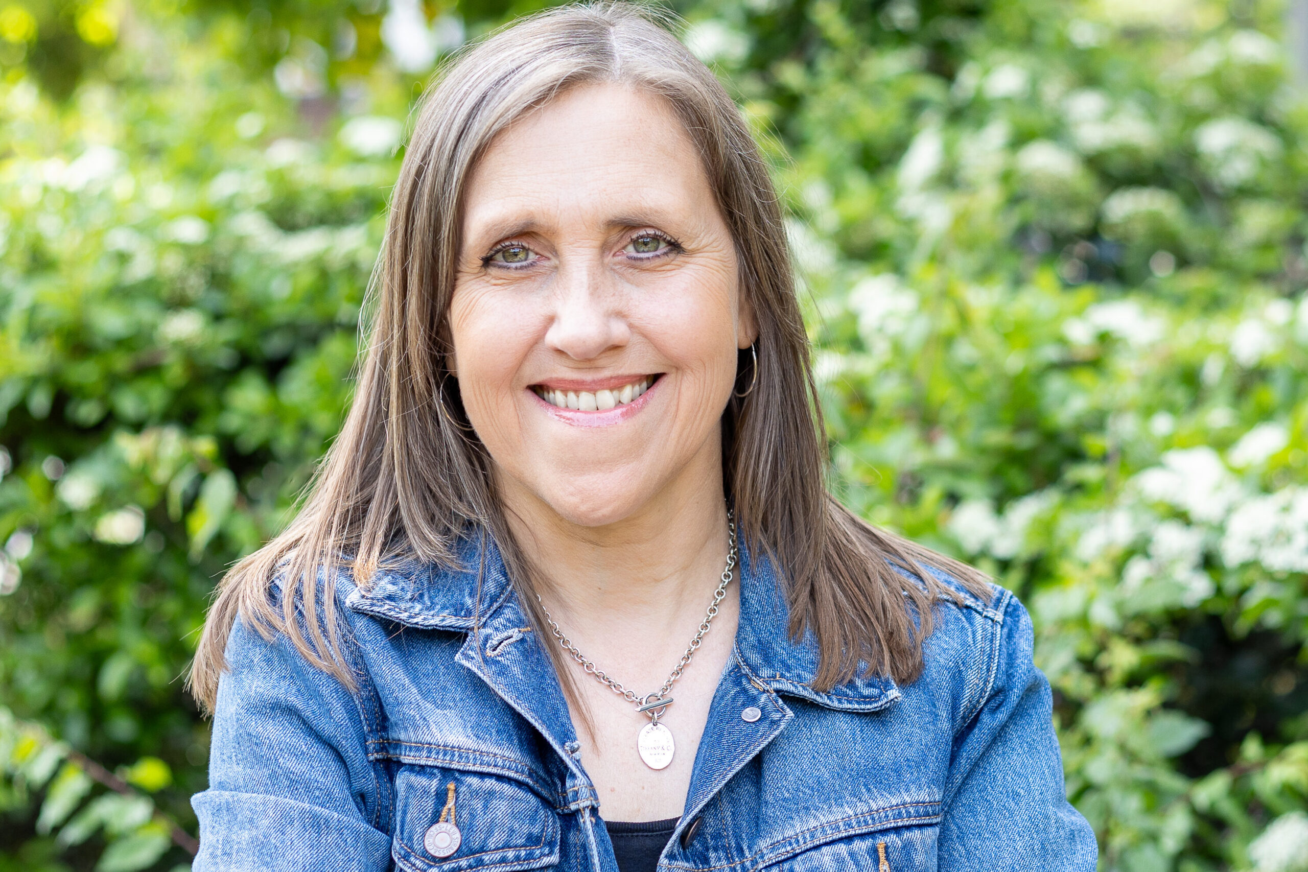 Discover the services Emma has to offer